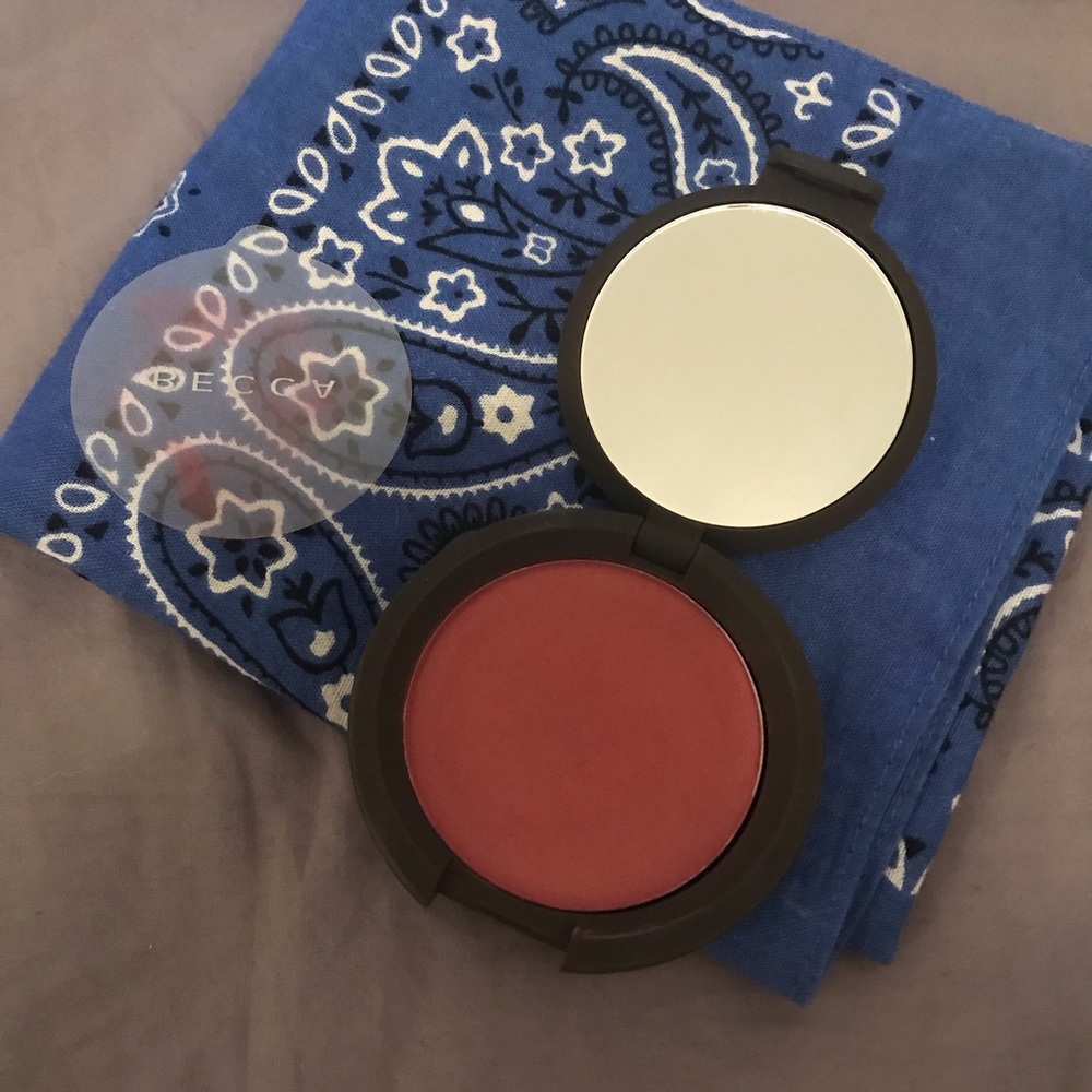 Becca Nightingale Mineral Blush